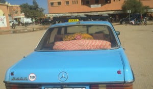 parada de taxi en Tinjdad